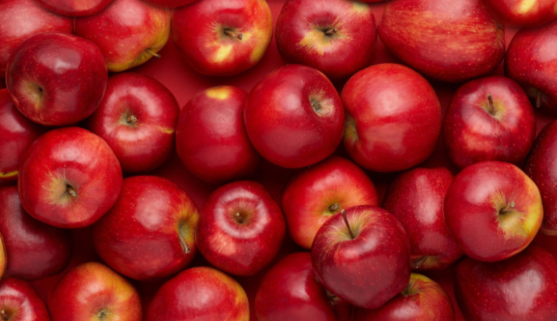 11 دلیل برای خوردن روزی حداقل یک سیب